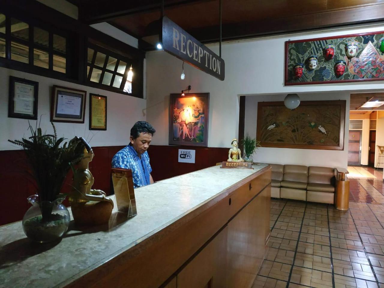 Hotel Menara 玛琅 外观 照片